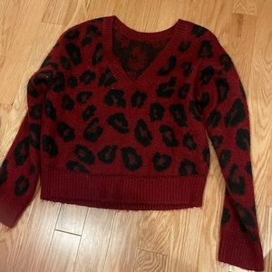 PINK Victoria secret women’s M red and black cheetah sweater; gently worn